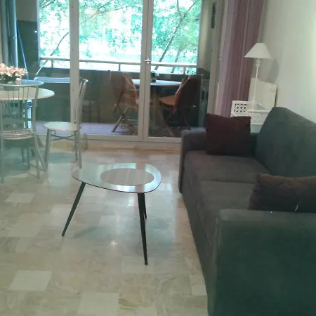 Centre-ville Avec Garage Et Loggia Apartment Annecy